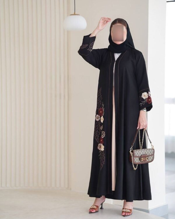 Royal Krepp-Abaya mit Floralem Design