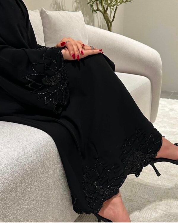 Abaya aus Ceramika Stoff