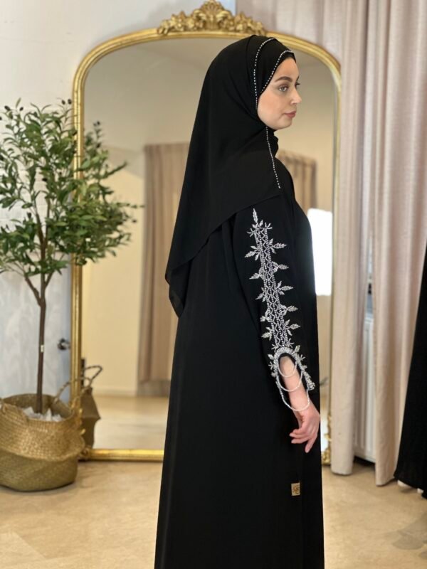 Hochwertige Schwarze Bestickte Abaya