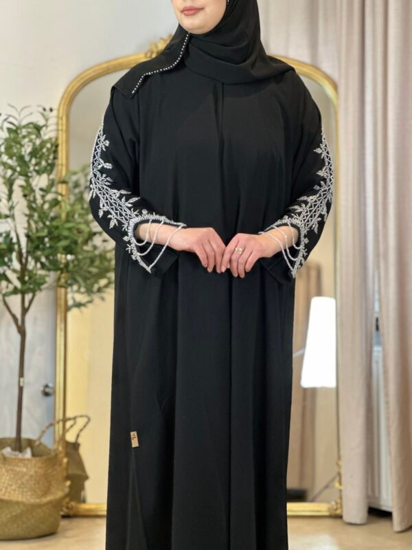 Hochwertige Schwarze Bestickte Abaya