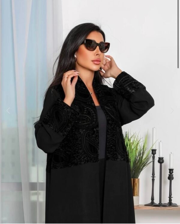 Bestrickte Ceramika Abaya