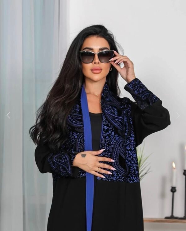 Bestrickte Ceramika Abaya