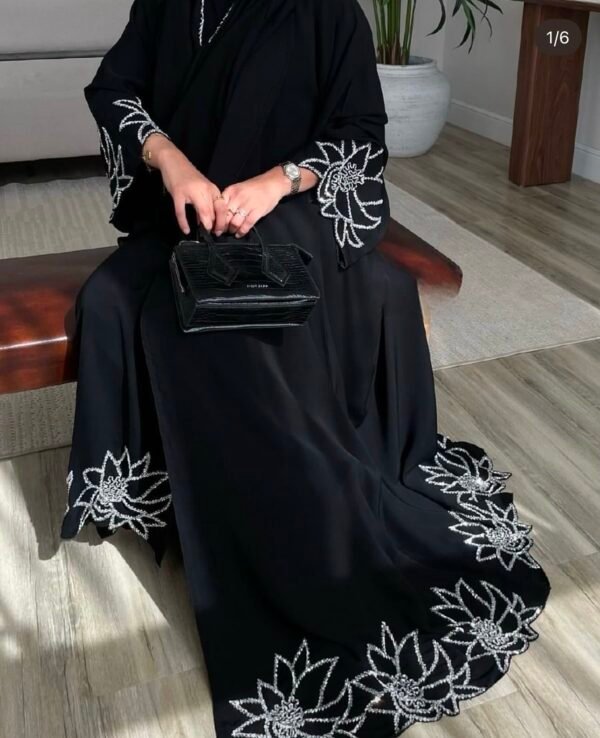 Hochwertige Bestickte Abaya