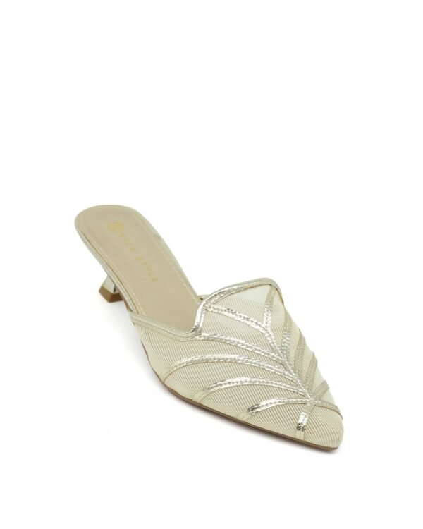 Elegant Low Heel Closed Toe Sandals Gold