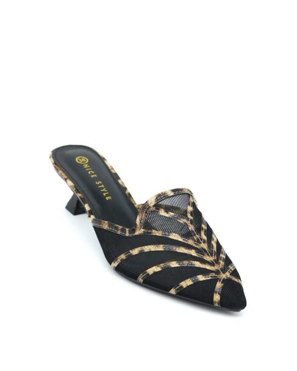 Elegant Low Heel Closed Toe Sandals Tiger