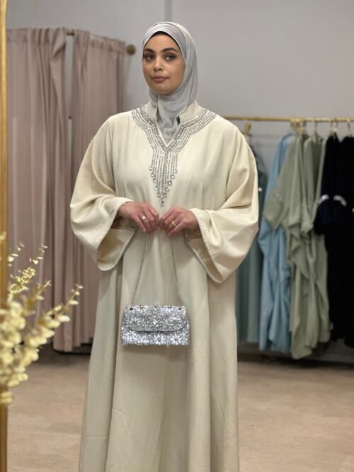 Beiges Kuwaiti Kleid