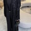 Elegante Bestrickte Abaya in Schwarz mit Muster Details