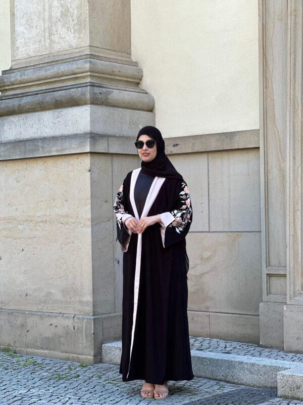 Bestrickte Abaya