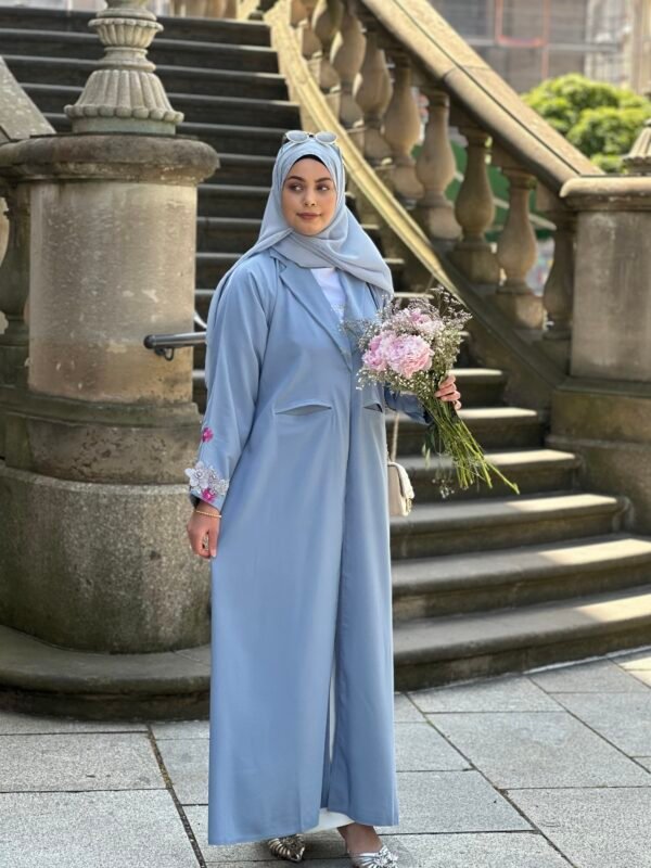 Traum Abaya in Himmelblau