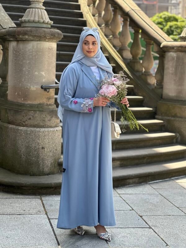 Traum Abaya in Himmelblau