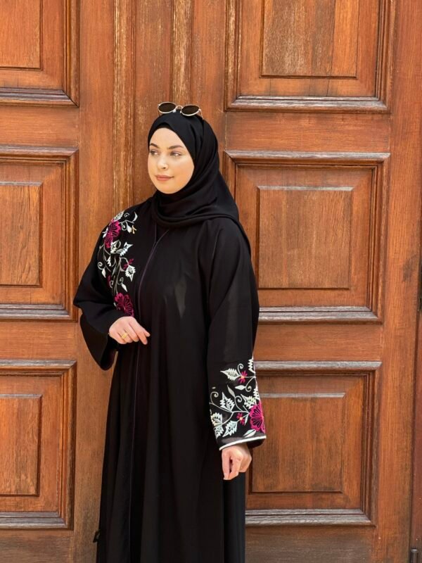 Blumen Abaya